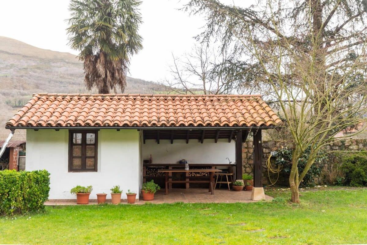 Casa Rural La Carlota Renedo De Cabuerniga Exterior foto